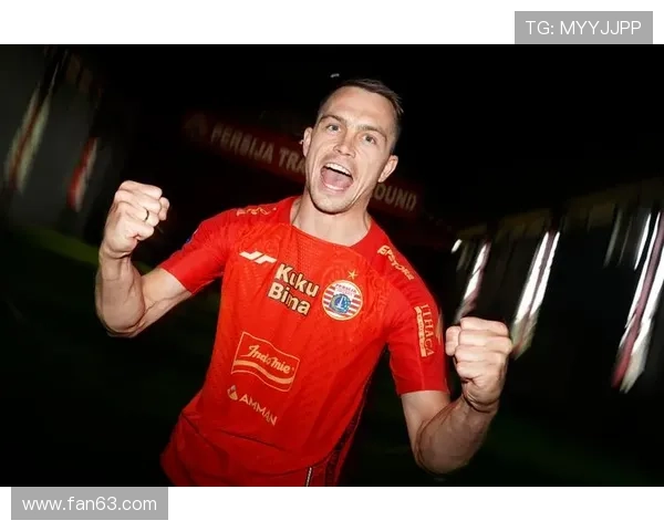 官方宣布齐尔斯特拉加盟佩西加